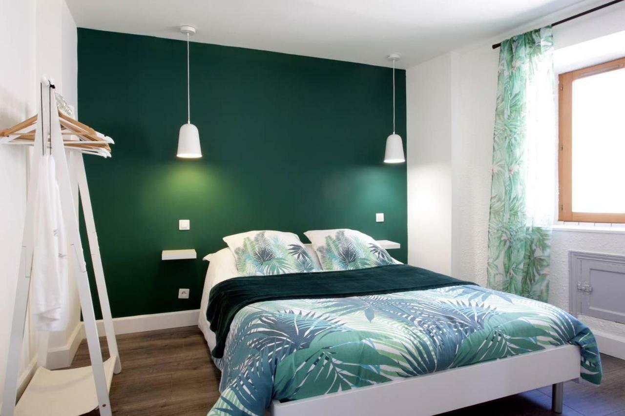 Les Gites De Laure - L'Or Vert, Appartement Avec Vue Sur Le Chateau, Parking Prive, Climatisation, Netflix, A 160 M De La Cite Medievale Carcasona Exterior foto