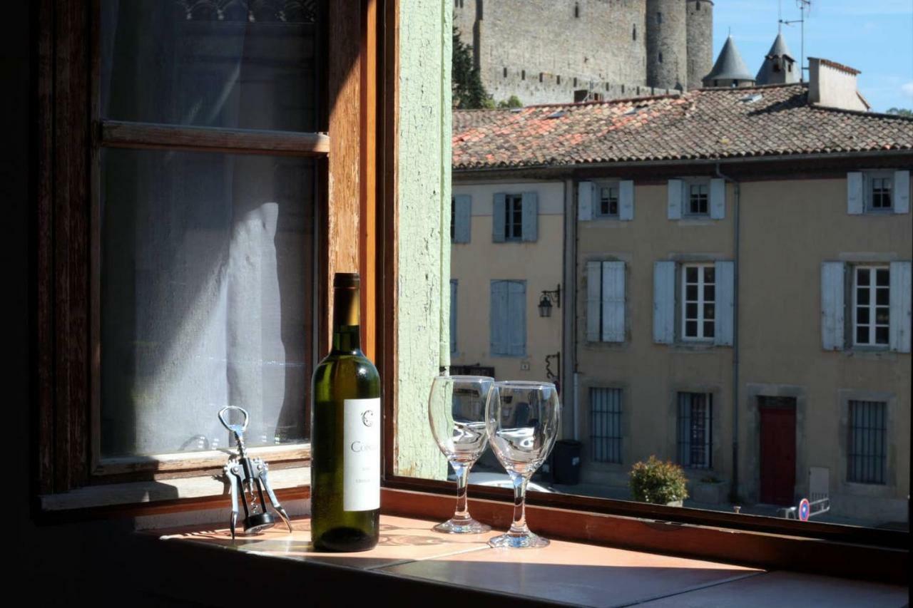 Les Gites De Laure - L'Or Vert, Appartement Avec Vue Sur Le Chateau, Parking Prive, Climatisation, Netflix, A 160 M De La Cite Medievale Carcasona Exterior foto